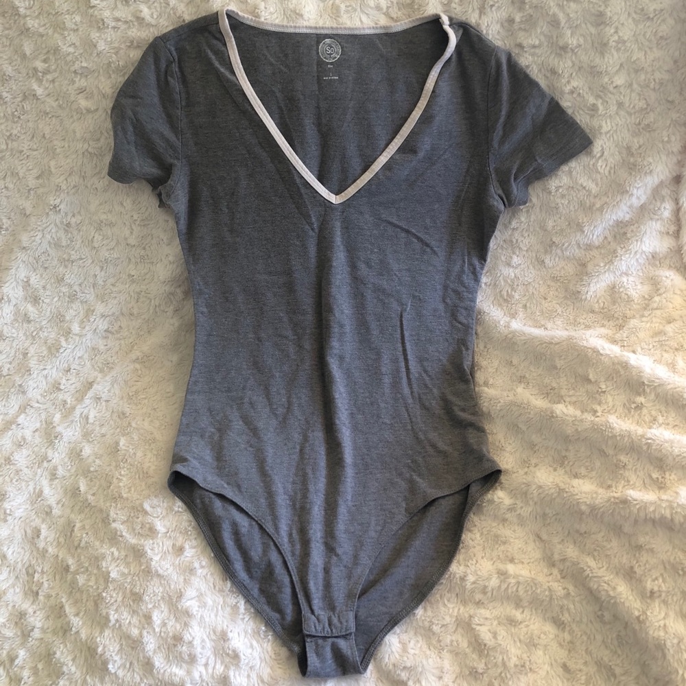 V neck bodysuit